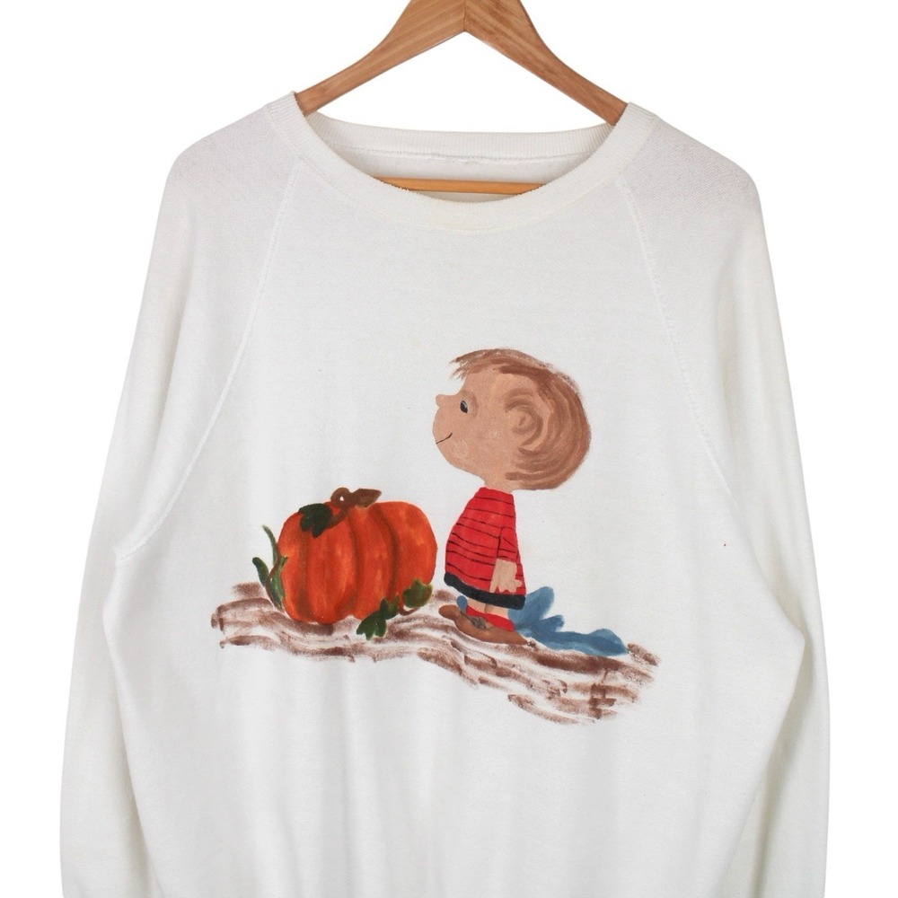 Vintage Peanuts Linus Pumpkin Hand Painted Sweatshirt White Fall Women's XL - Picture 2 of 4